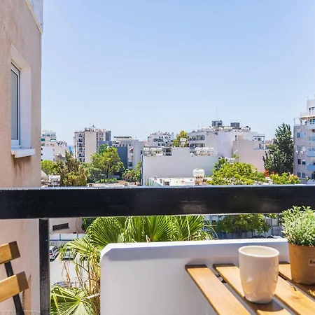 3br Near & Center Apartament
